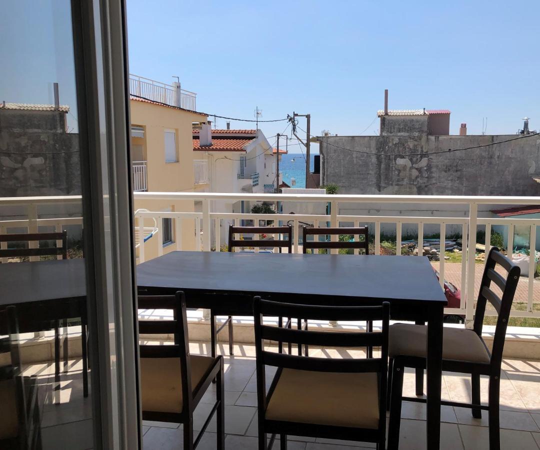 Irida Apartments نيا سكيوني الغرفة الصورة